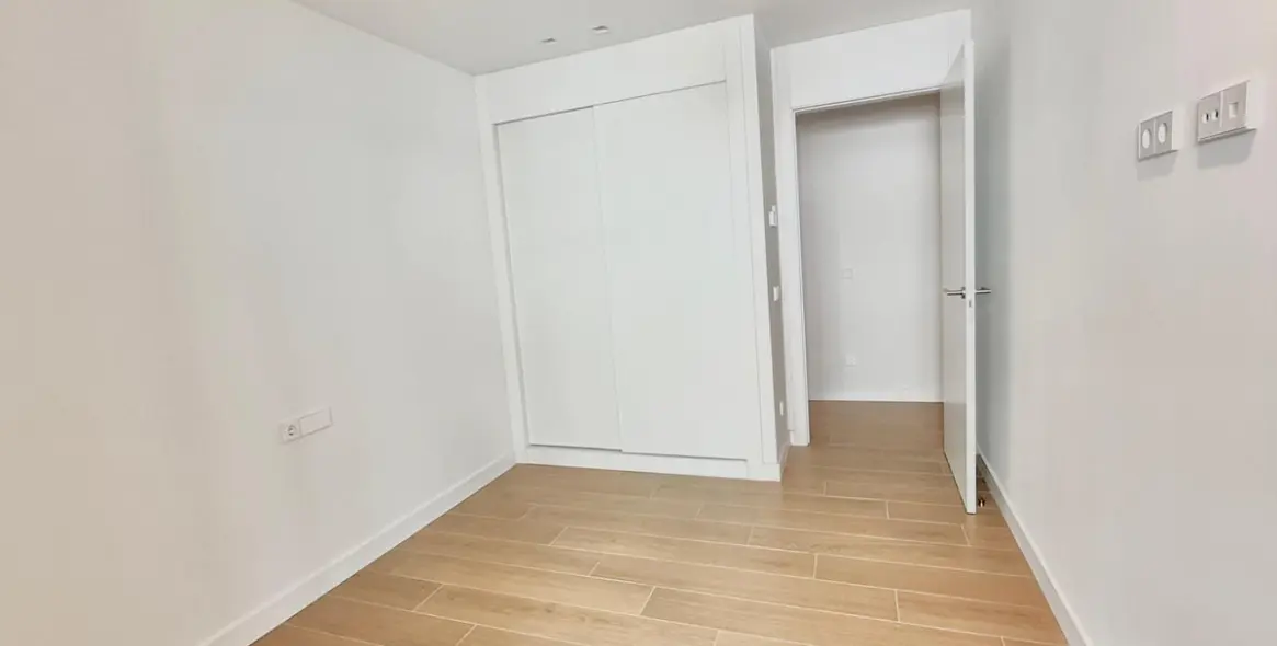 Venta de apartamento en planta media en Fuengirola 21