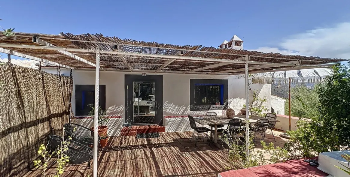 Sale of detached villa in Arenas 15