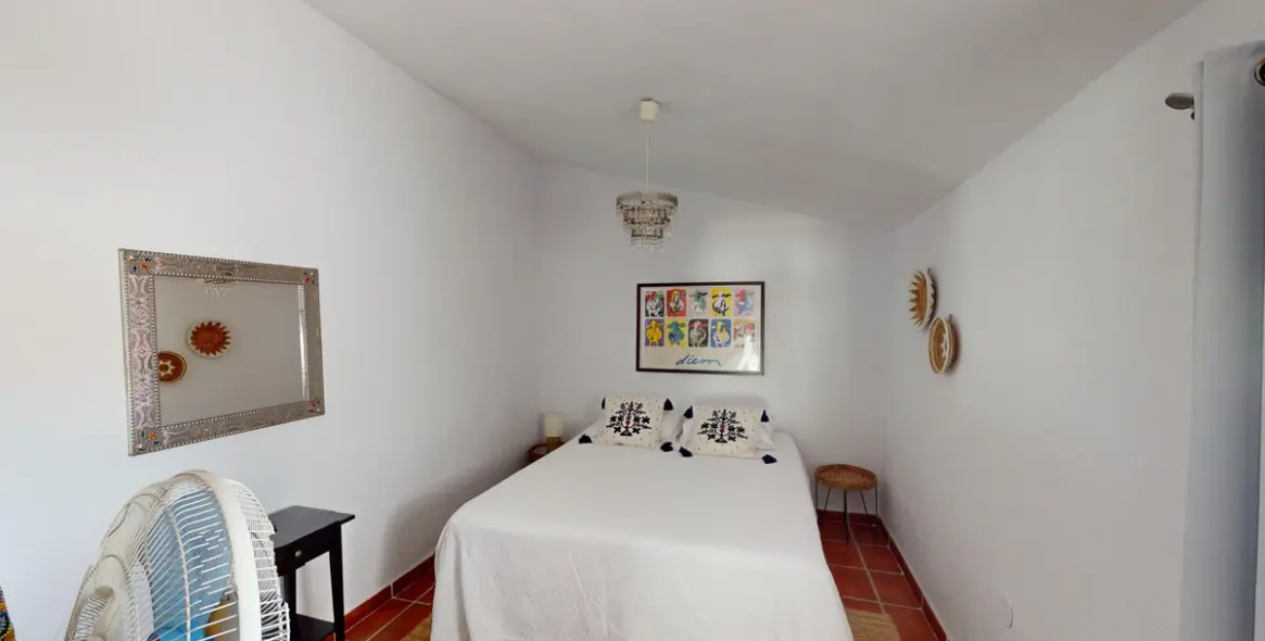 Sale of detached villa in Arenas 25