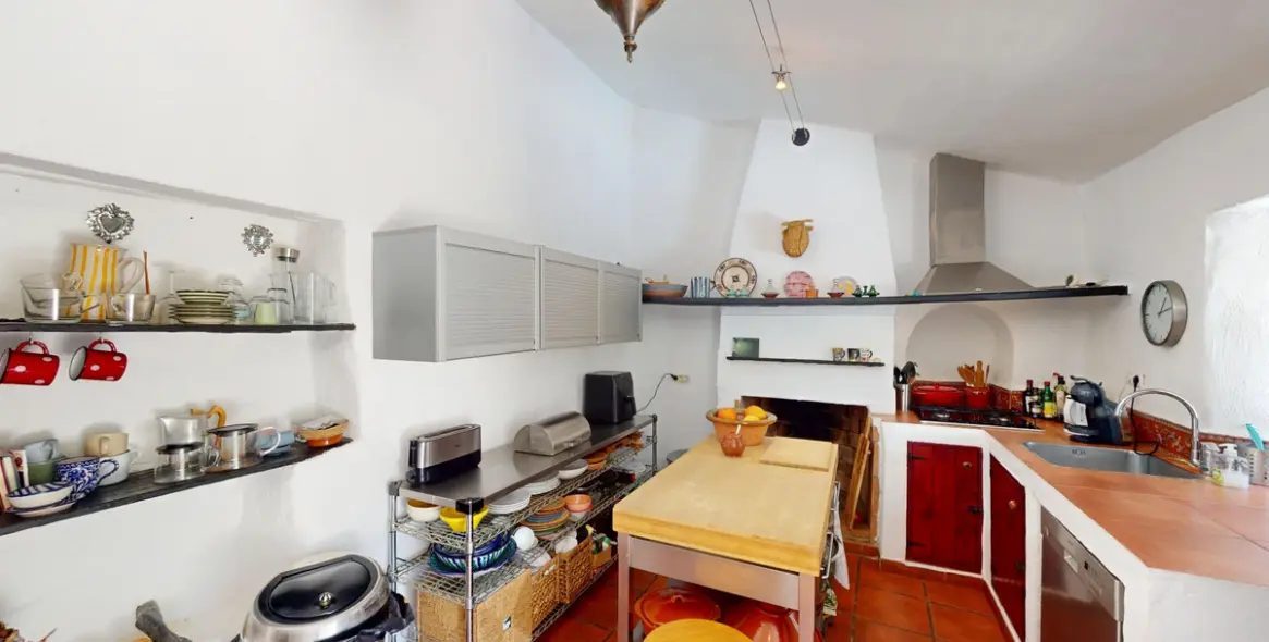 Sale of detached villa in Arenas 30