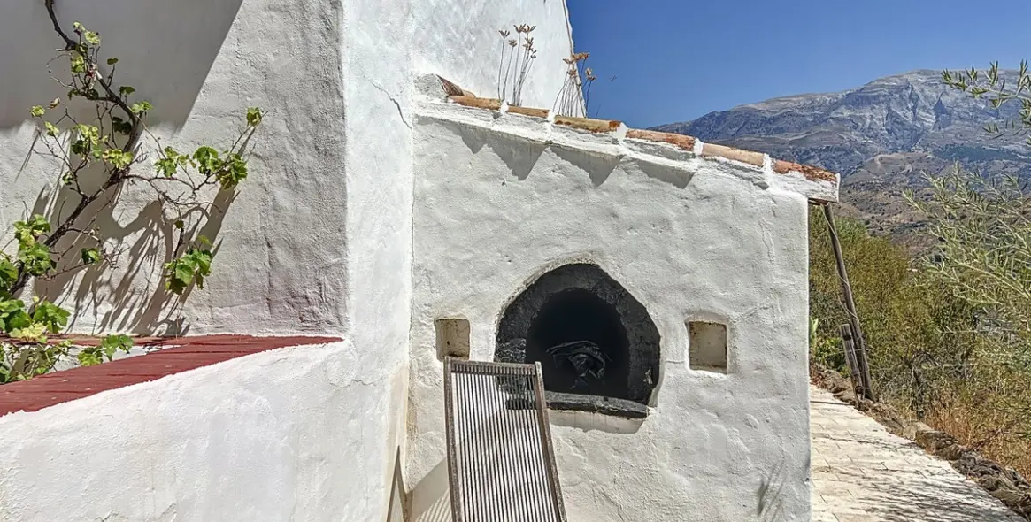 Sale of detached villa in Arenas 45