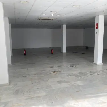 Sale of commercial premises in Estepona