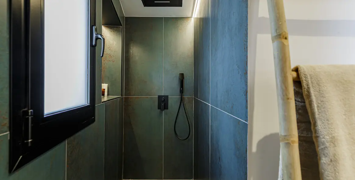 Sale of middle floor apartment in Nueva Andalucía 10