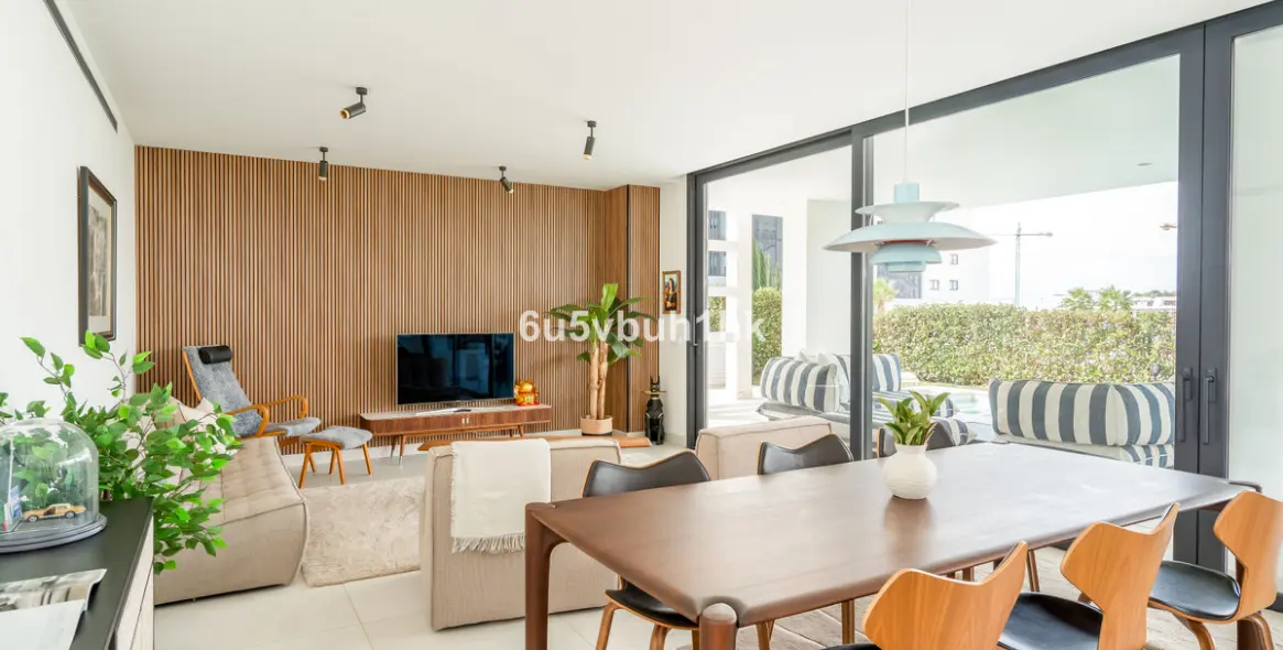 Sale of ground floor apartment in Fuengirola 4