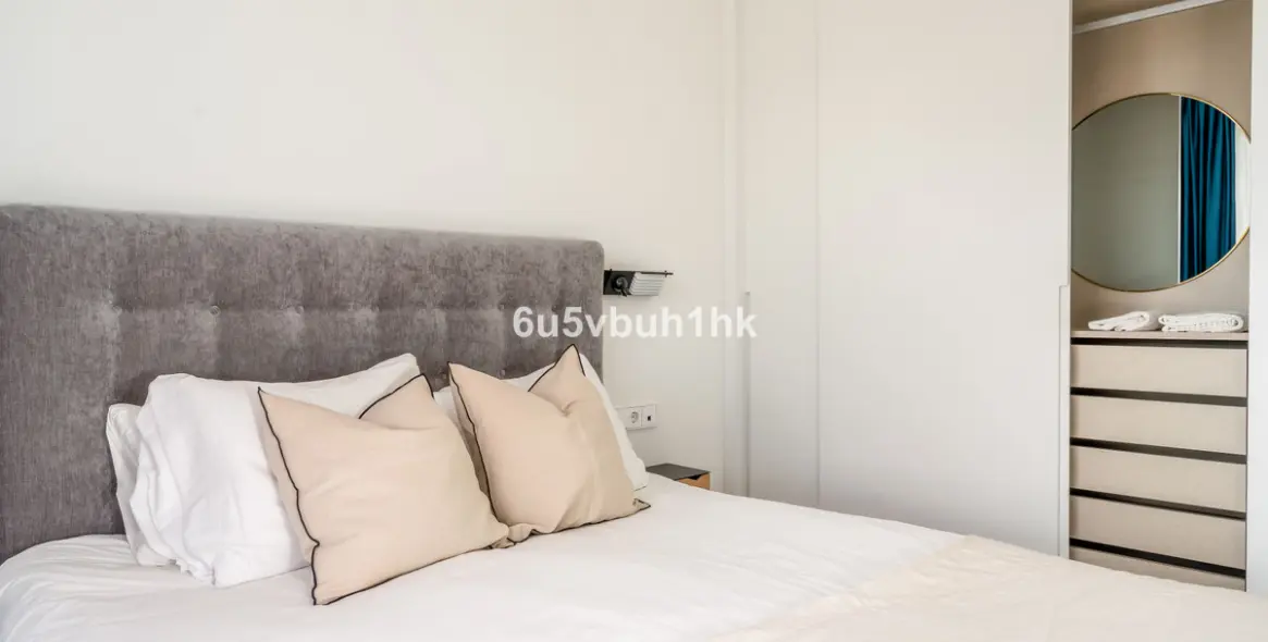 Sale of ground floor apartment in Fuengirola 10