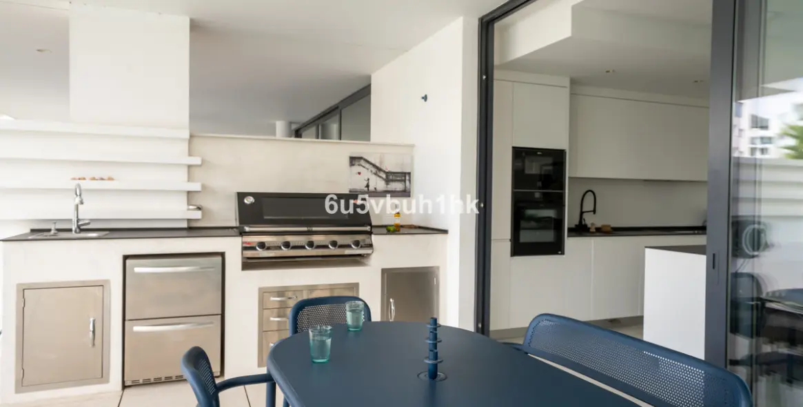 Sale of ground floor apartment in Fuengirola 27