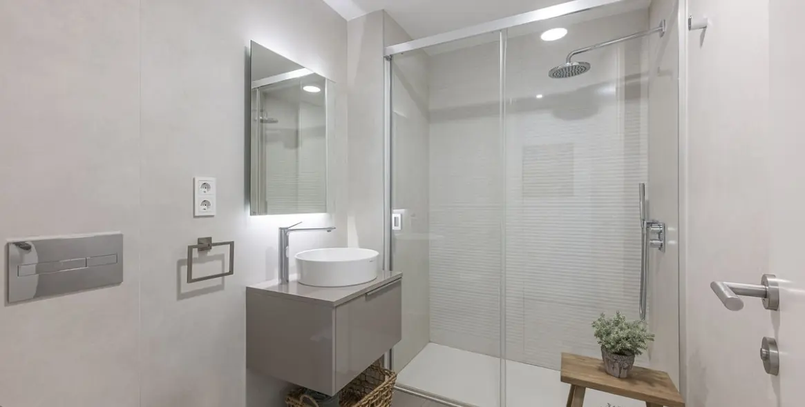 Продажа апартаментов на первом этаже в Estepona 1