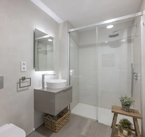 Продажа апартаментов на первом этаже в Estepona