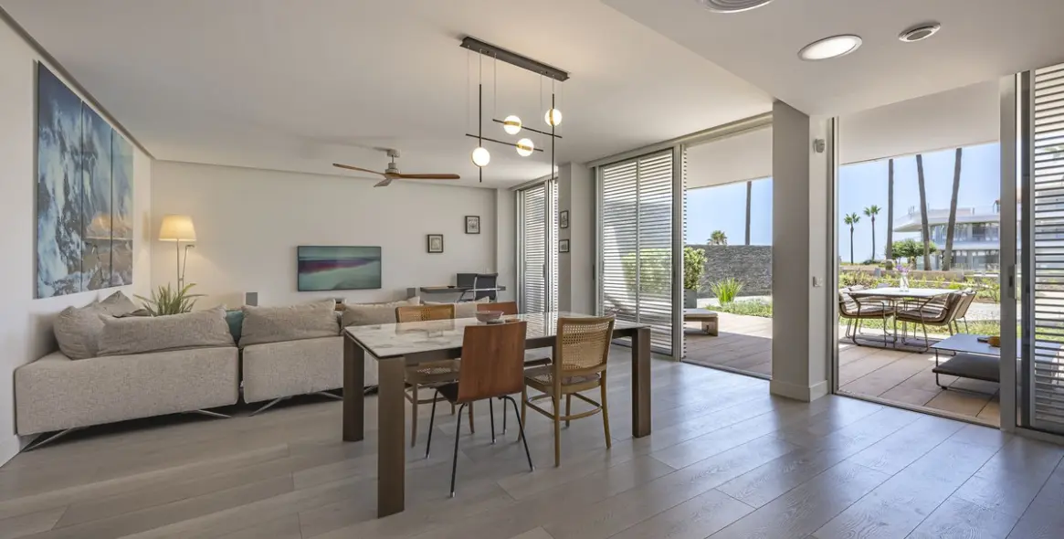 Продажа апартаментов на первом этаже в Estepona 17