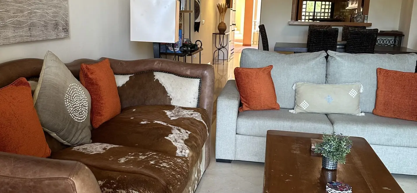 Sale of middle floor apartment in San Pedro de Alcántara 4