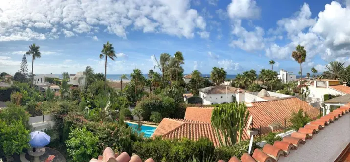 Продажа  отдельно стоящей виллы в Costabella 0