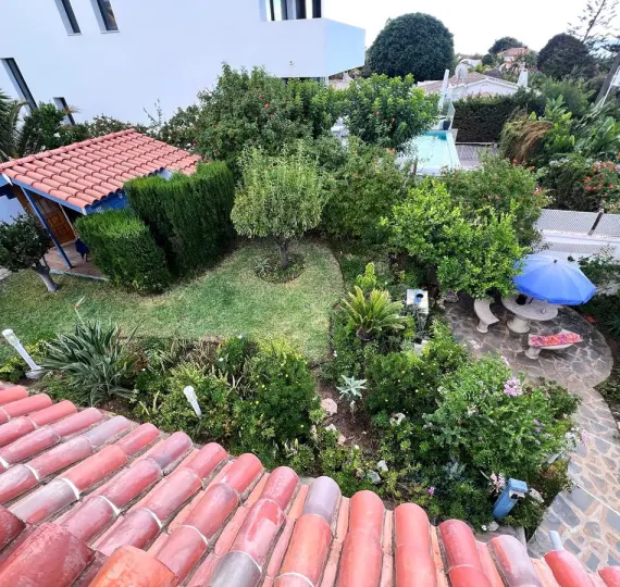 Продажа  отдельно стоящей виллы в Costabella