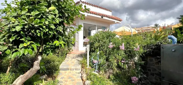 Продажа  отдельно стоящей виллы в Costabella 2