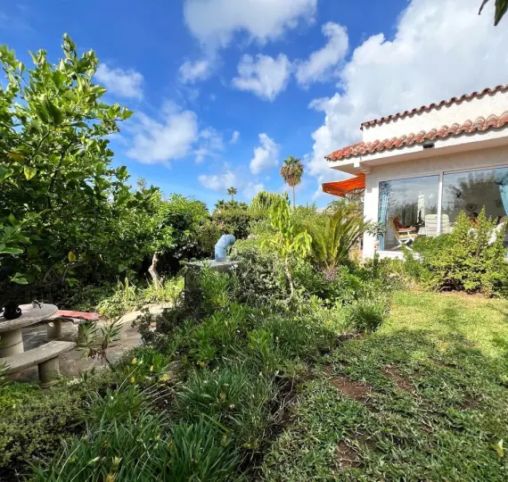 Продажа  отдельно стоящей виллы в Costabella