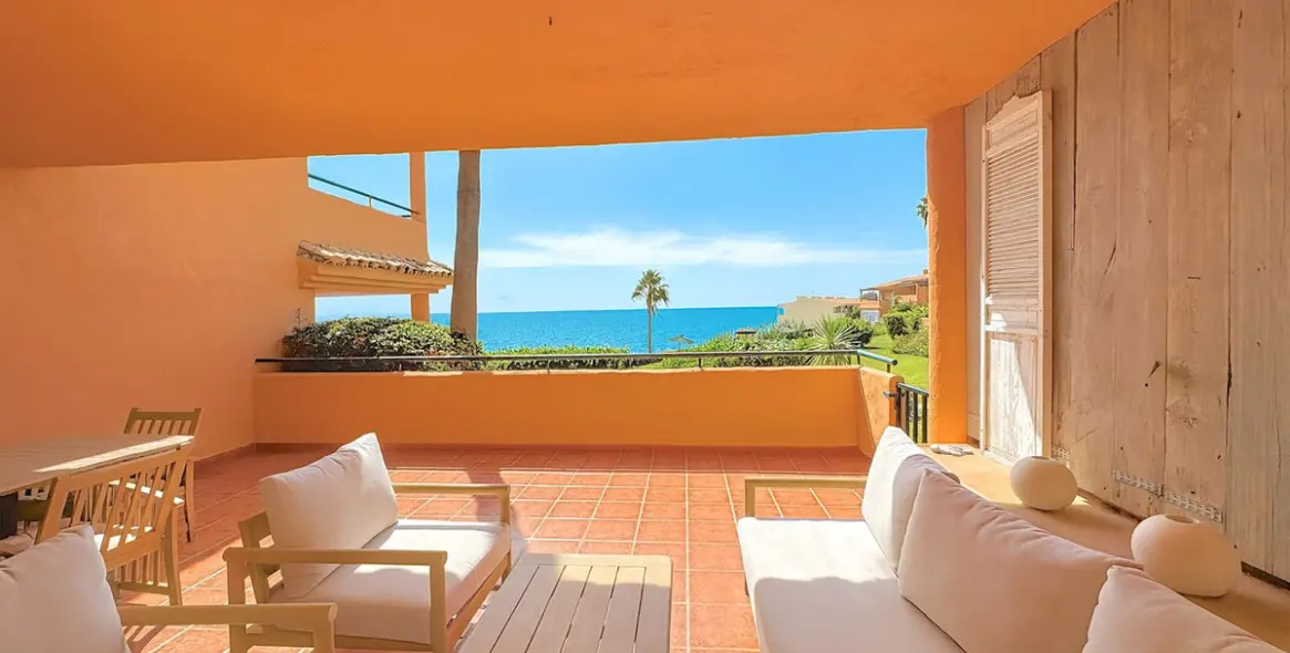 Sale of townhouse in Estepona 15