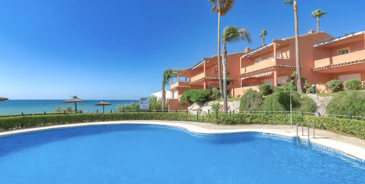 Sale of townhouse in Estepona 19