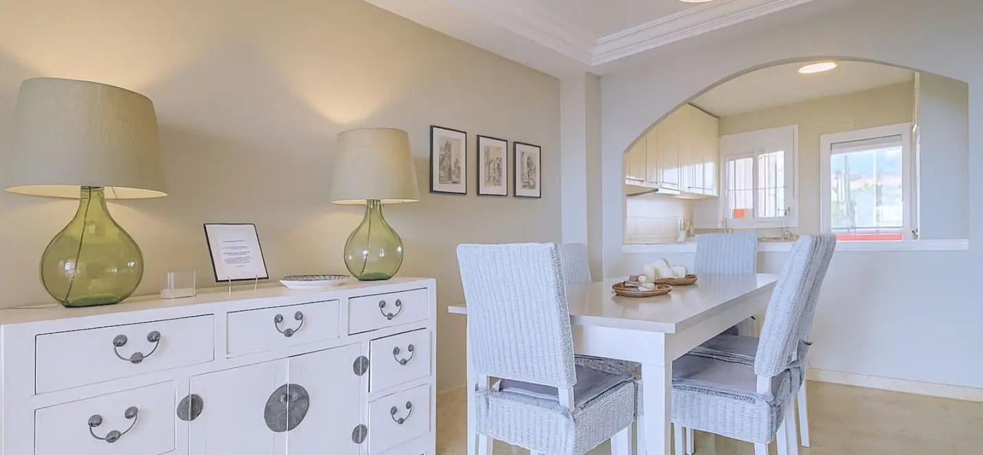 Sale of townhouse in Estepona 4