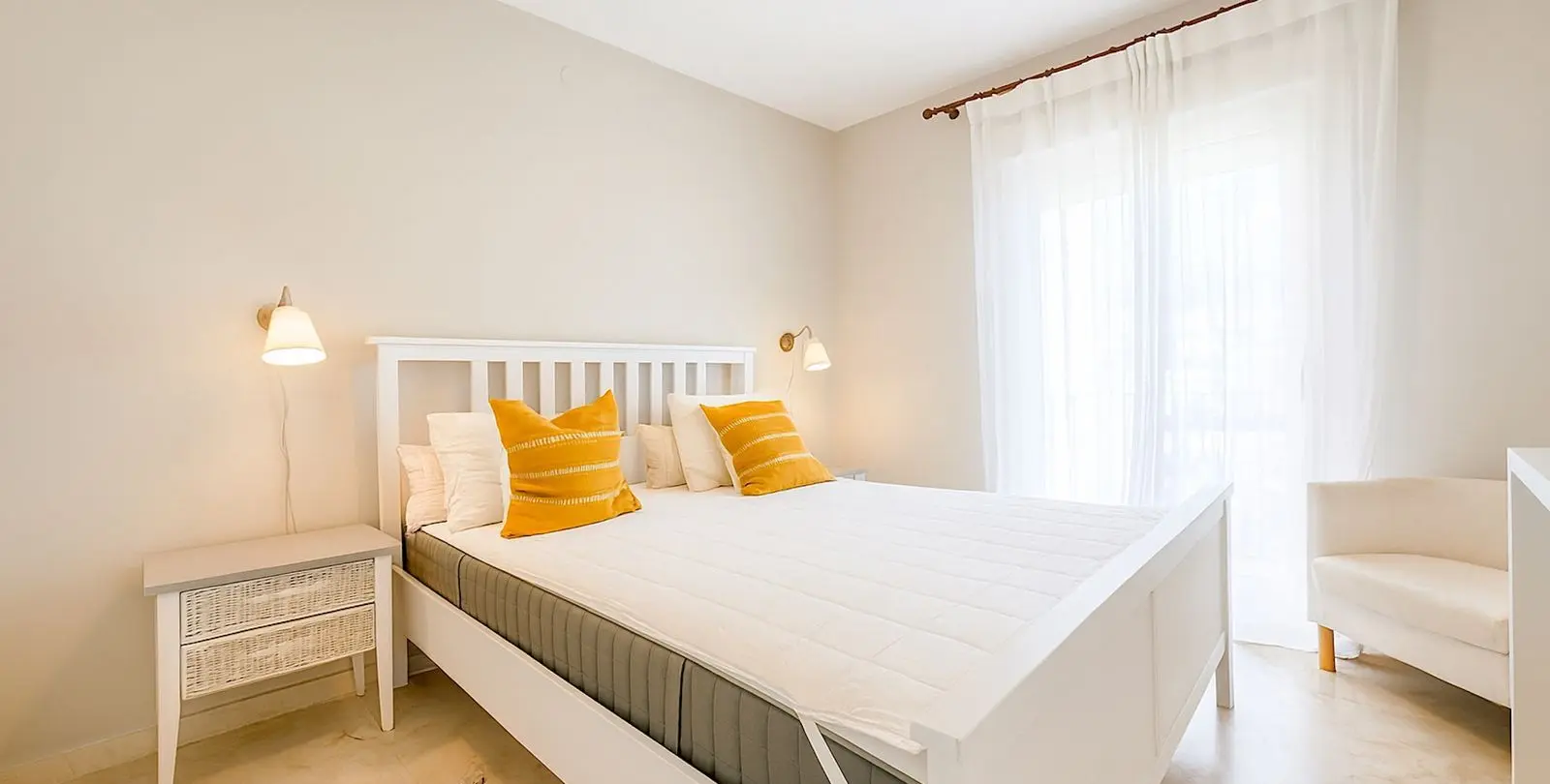 Продажа таунхауса в Estepona 11