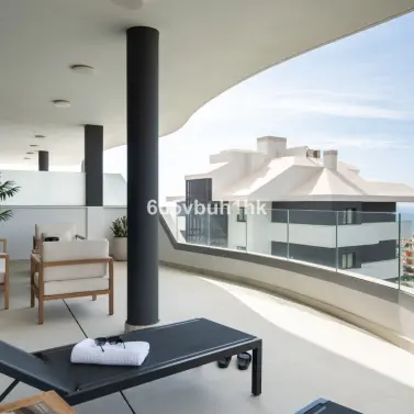 Продажа апартаментов на среднем этаже в Fuengirola