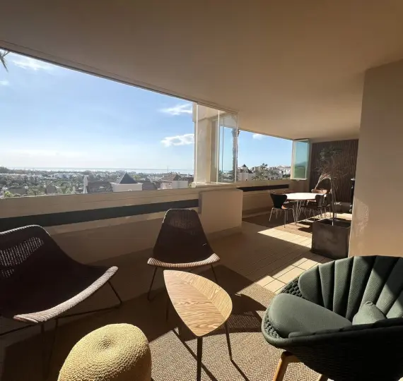 Продажа апартаментов на среднем этаже в El Paraiso