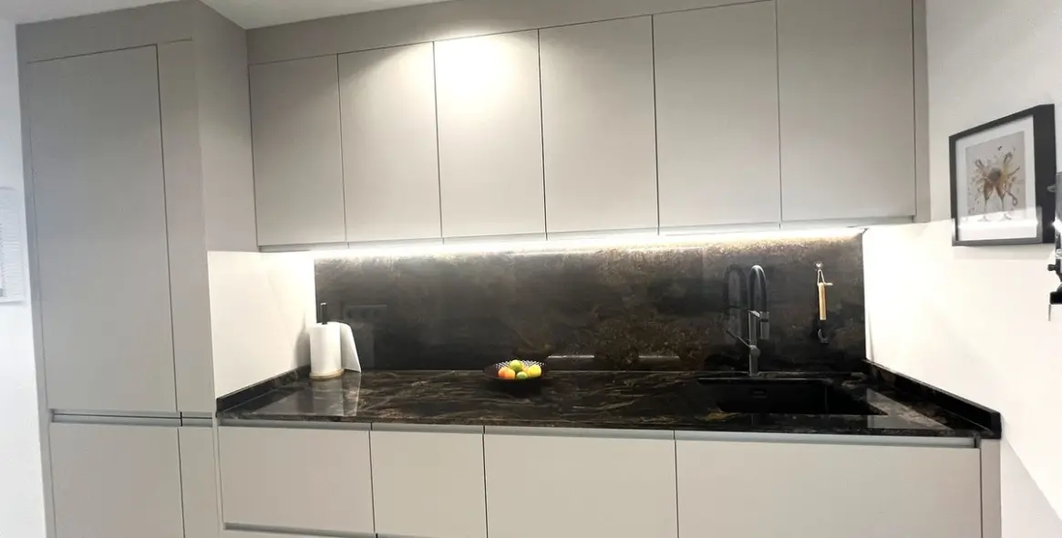 Продажа апартаментов на среднем этаже в El Paraiso 9