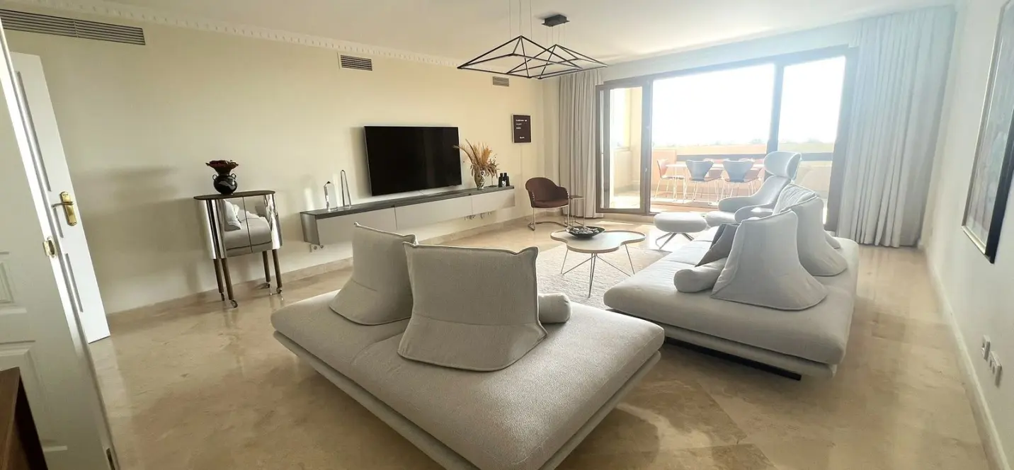 Продажа апартаментов на среднем этаже в El Paraiso 3