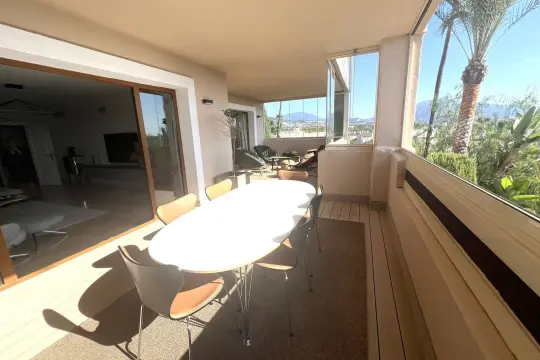 Image 7 thumb