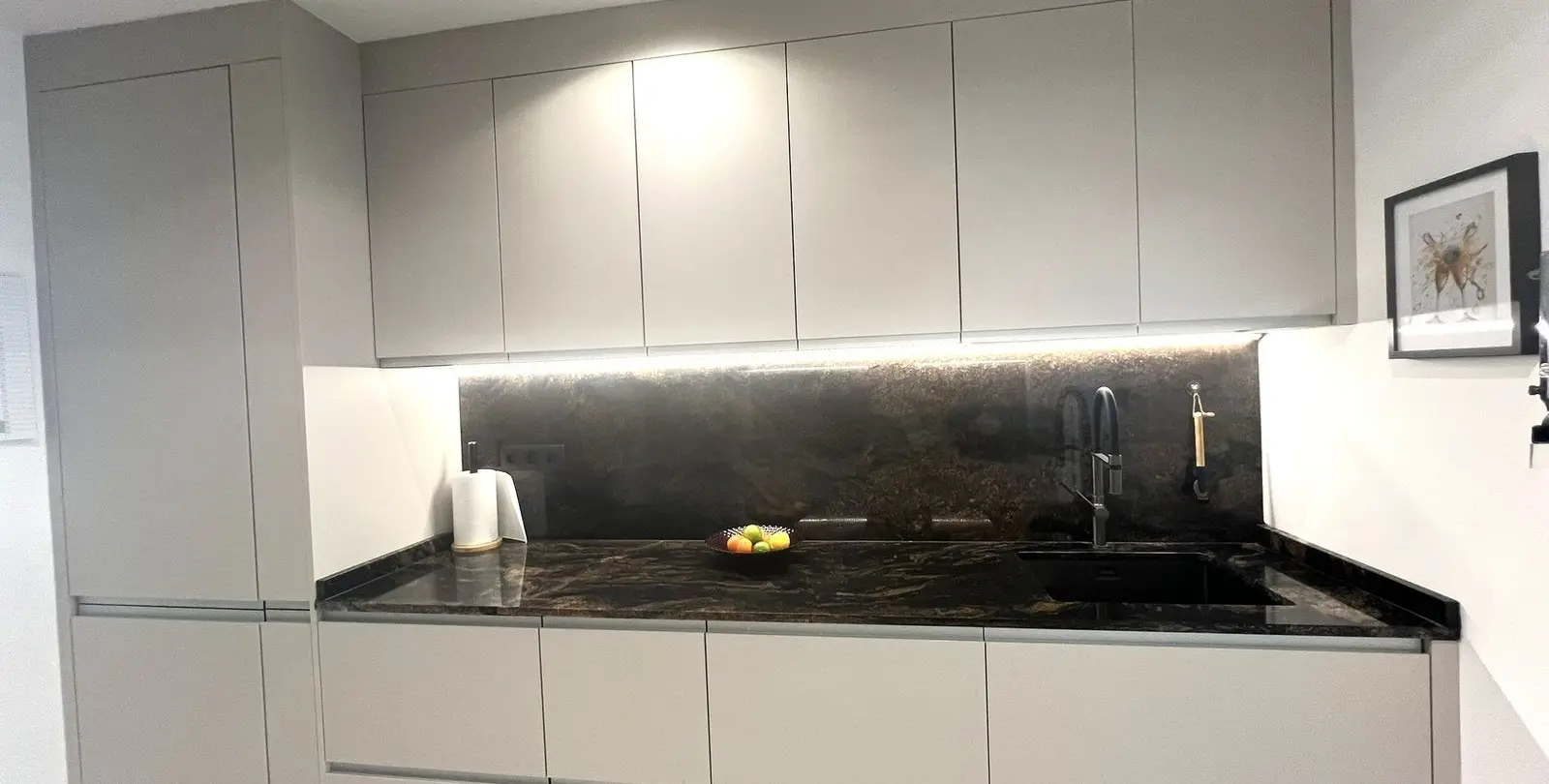 Sale of middle floor apartment in El Paraiso 9