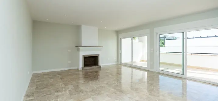 Sale of duplex in Santa Clara 3