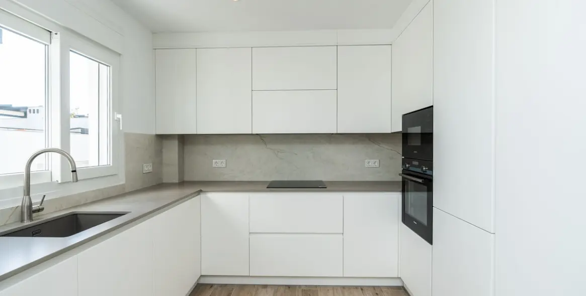 Sale of duplex in Santa Clara 5