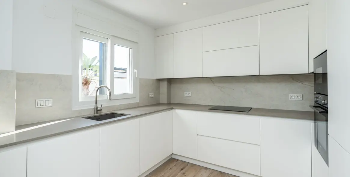 Sale of duplex in Santa Clara 11