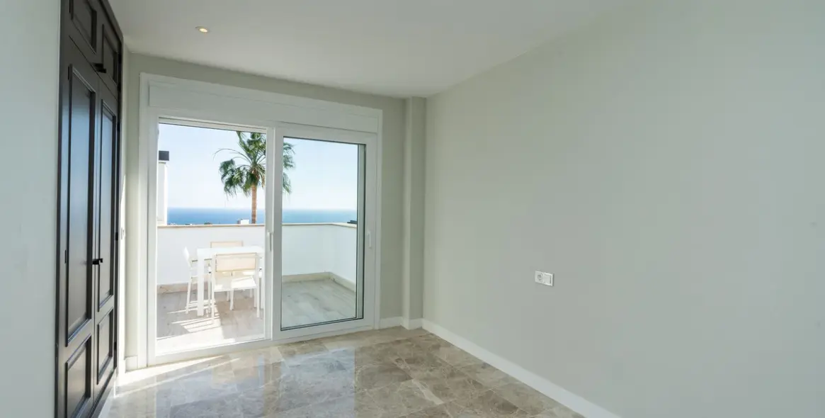 Sale of duplex in Santa Clara 14