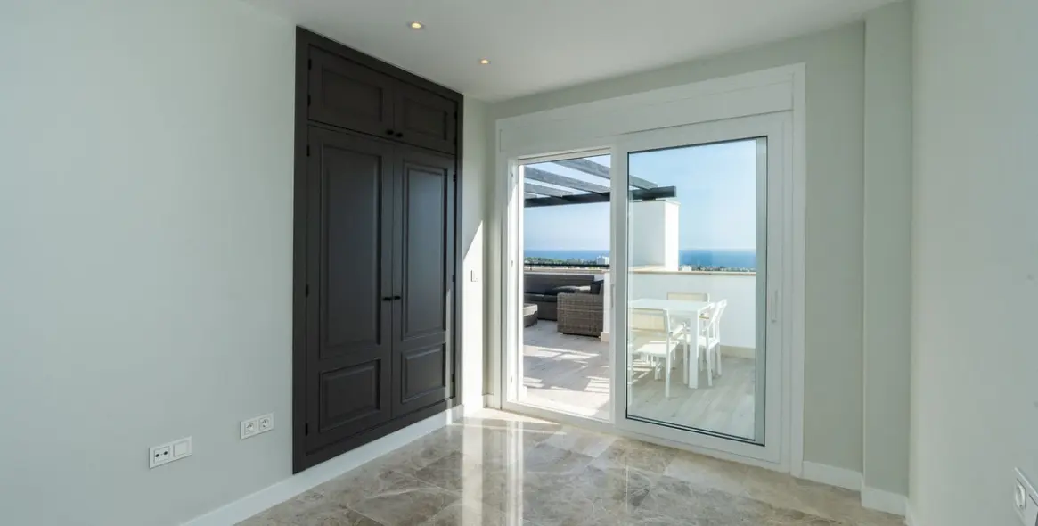 Sale of duplex in Santa Clara 15