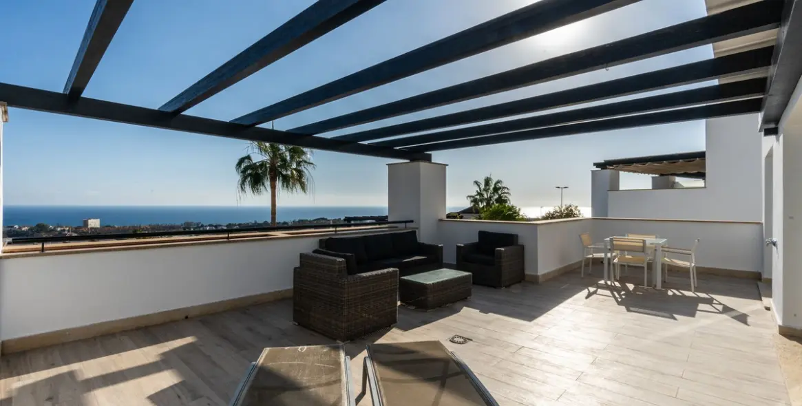 Sale of duplex in Santa Clara 19