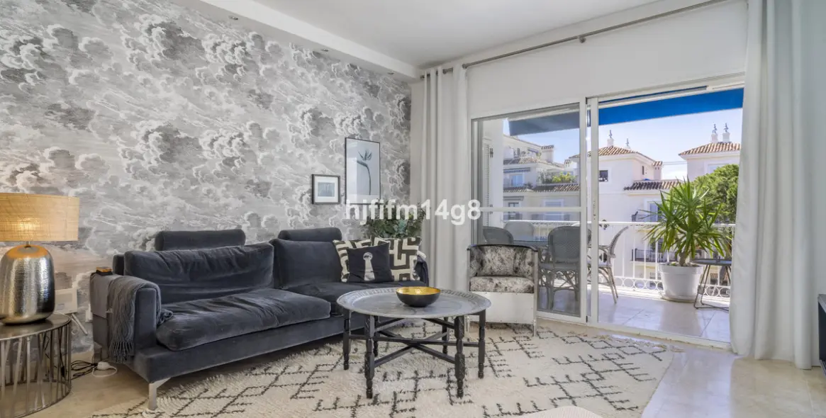 Продажа апартаментов на среднем этаже в Marbella (район Puerto Banús) 5