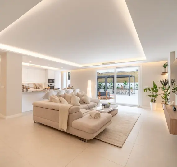 Продажа апартаментов на первом этаже в Nueva Andalucía