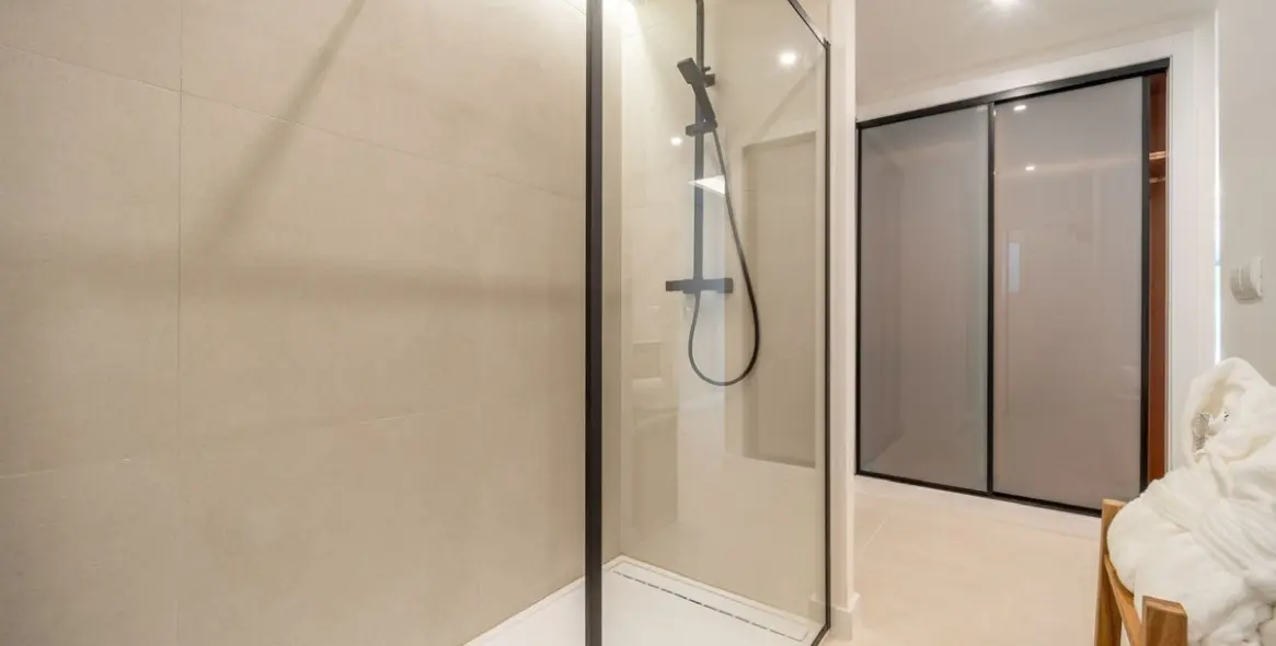 Продажа апартаментов на первом этаже в Nueva Andalucía 15