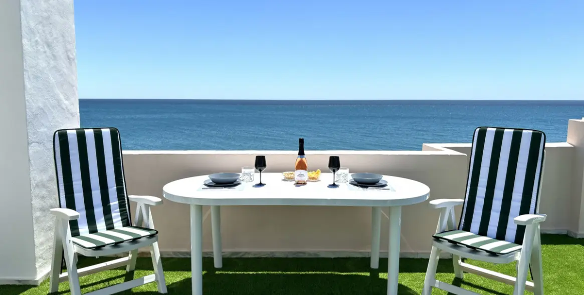 Продажа двухуровневого пентхауса в Estepona 12