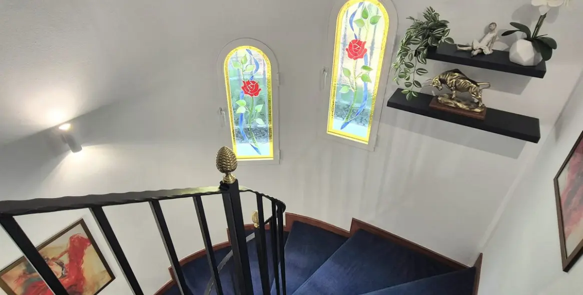 Sale of detached villa in Coín 26