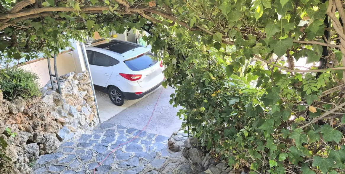 Sale of detached villa in Coín 57