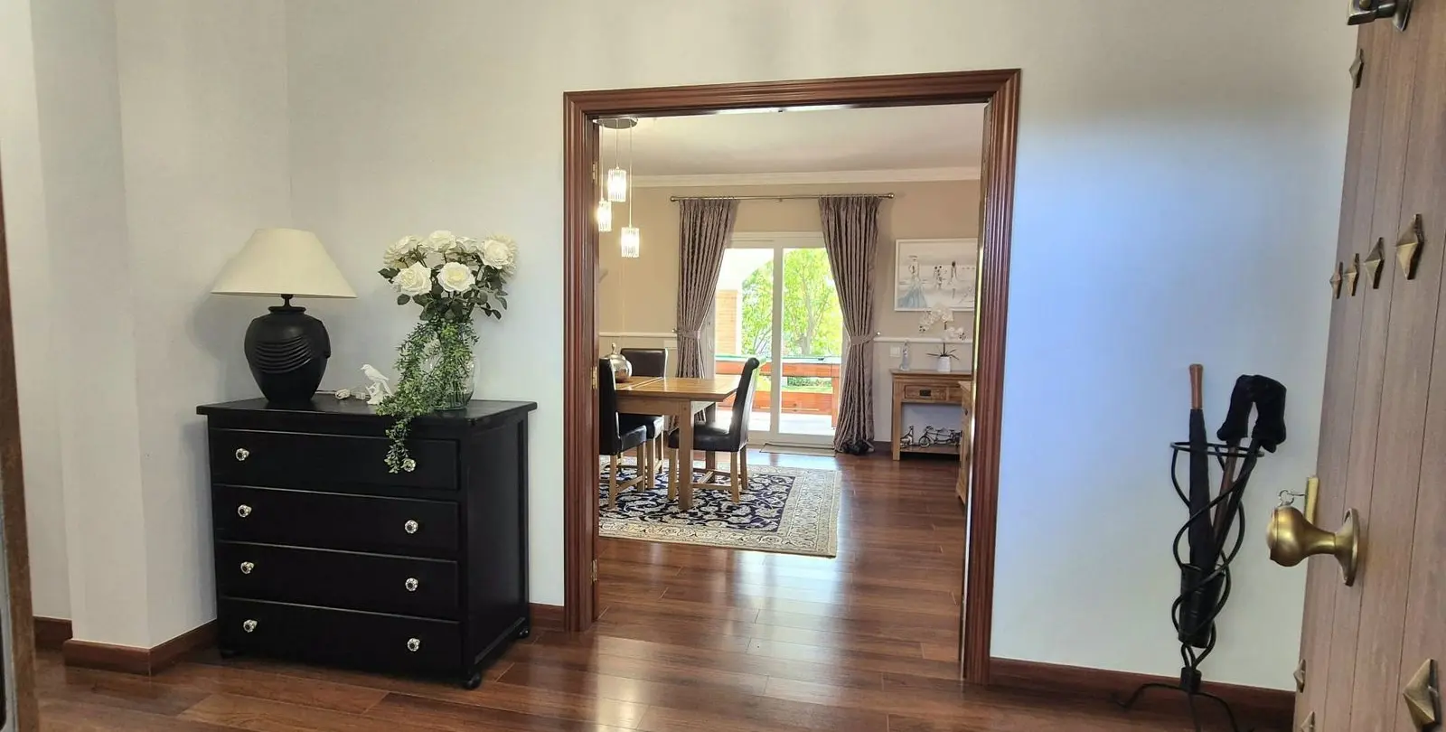 Venta de villa independiente en Coín 5