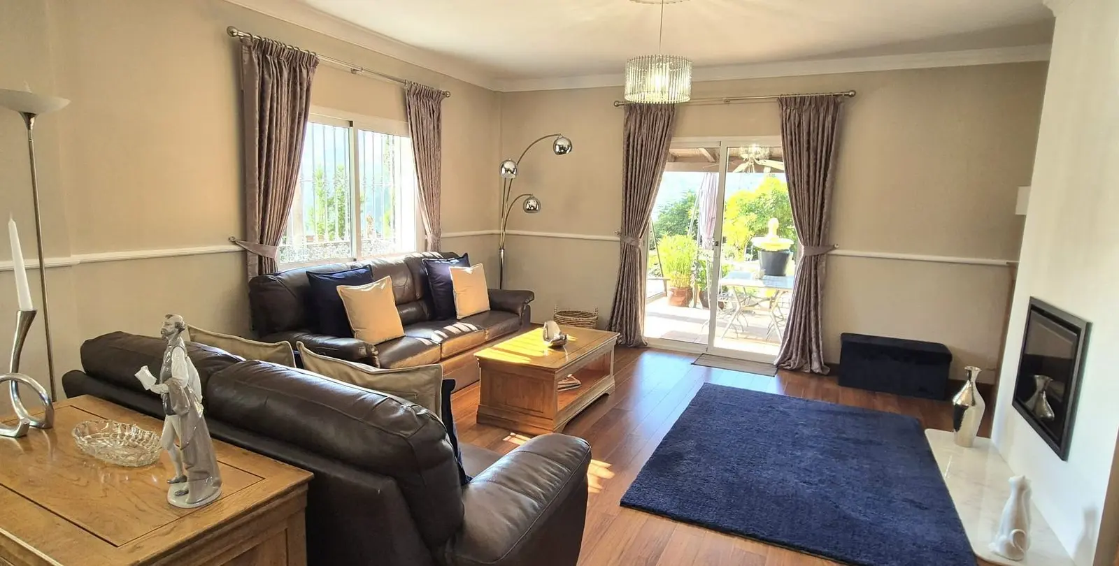 Venta de villa independiente en Coín 7