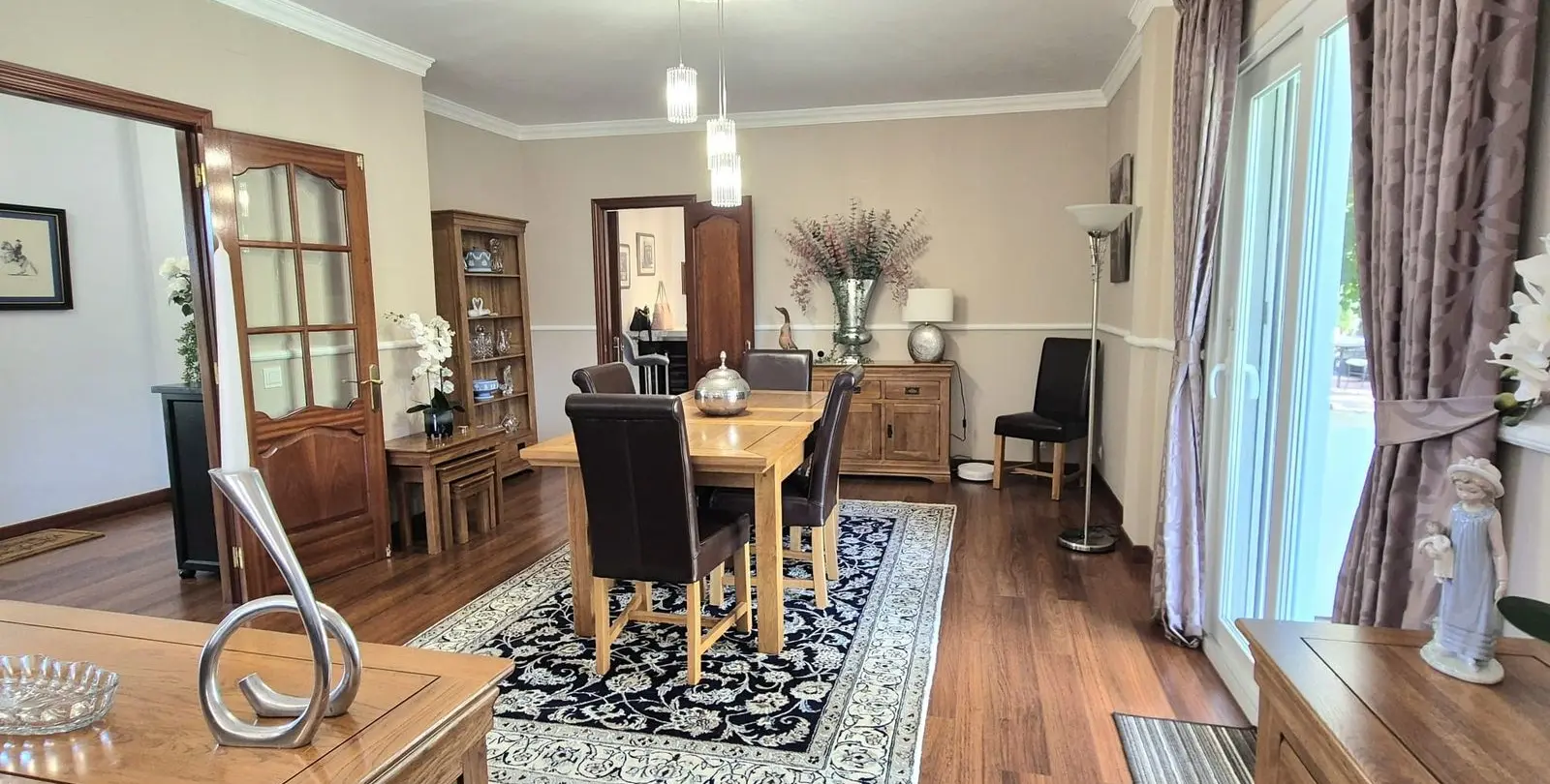 Venta de villa independiente en Coín 8