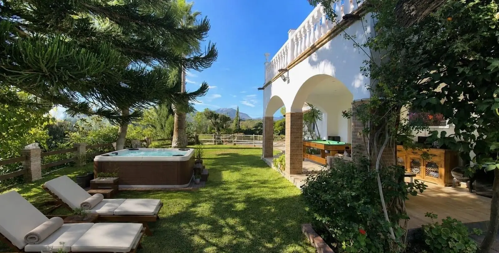 Venta de villa independiente en Coín 54