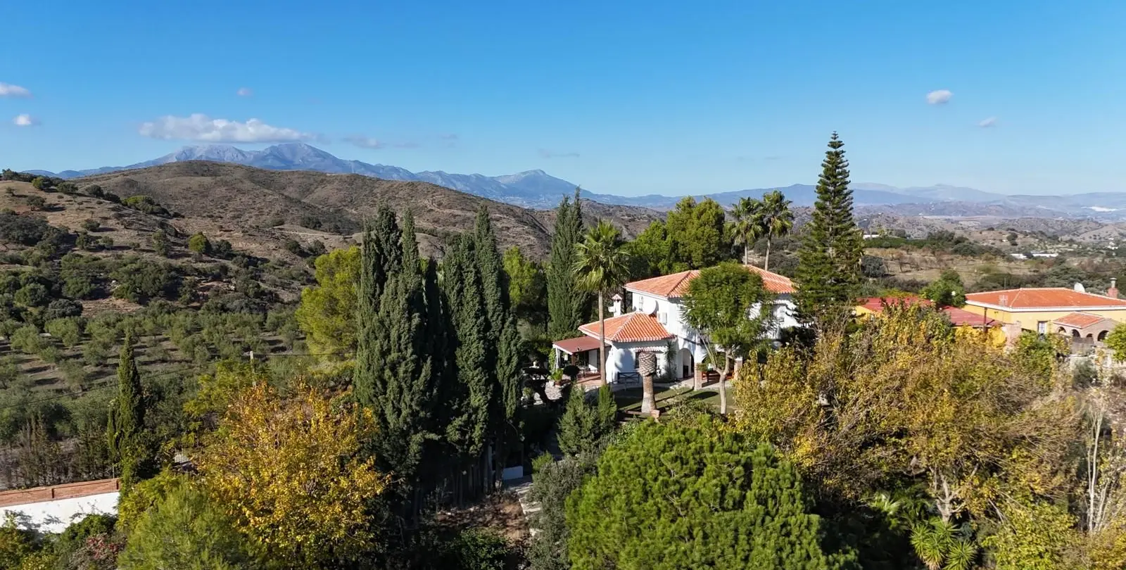 Venta de villa independiente en Coín 69
