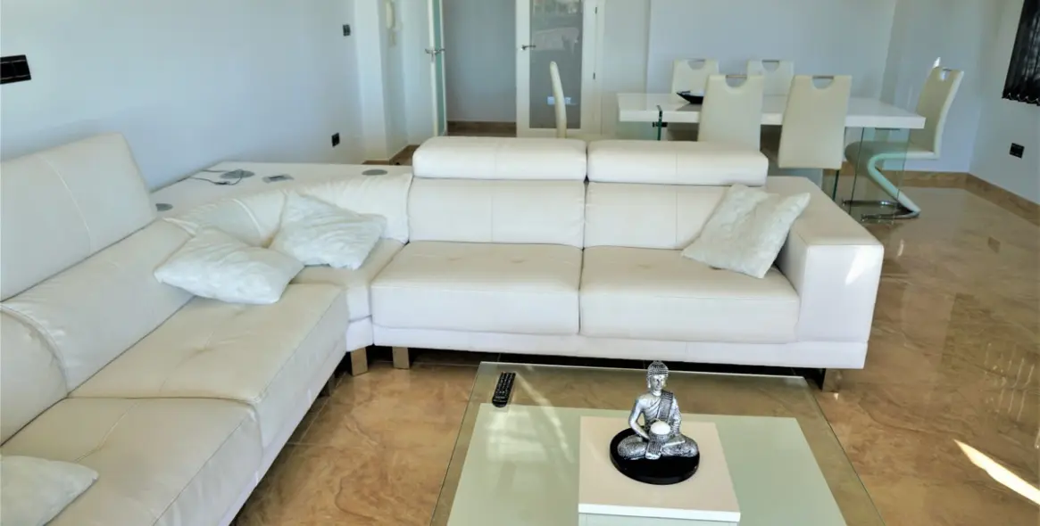 Sale of detached villa in Torre del Mar 4