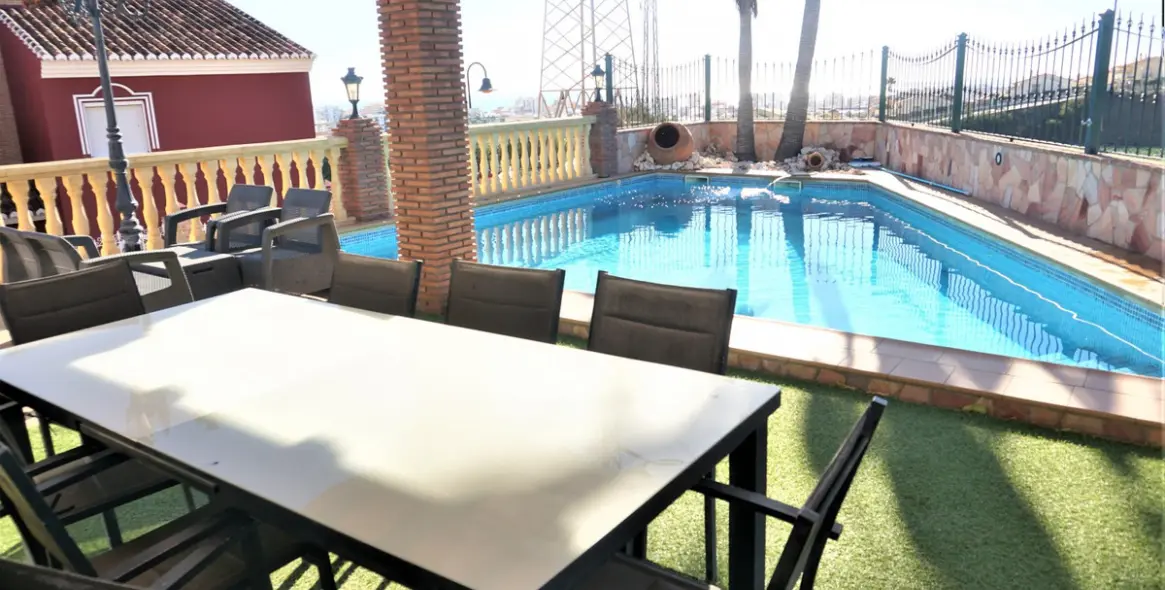 Sale of detached villa in Torre del Mar 8