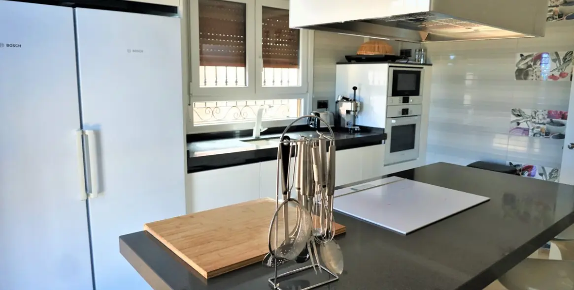 Sale of detached villa in Torre del Mar 15