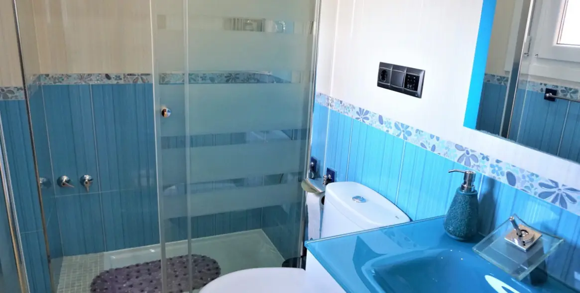 Sale of detached villa in Torre del Mar 20