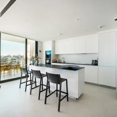 Продажа апартаментов на среднем этаже в Fuengirola